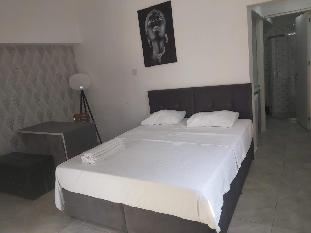 Compact Home Nikosia Bagian luar foto