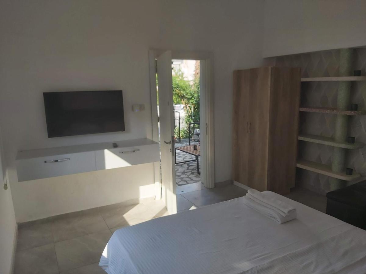 Compact Home Nikosia Bagian luar foto
