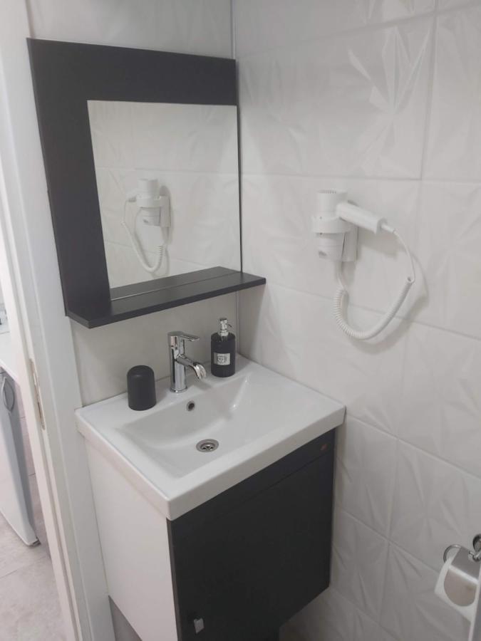Compact Home Nikosia Bagian luar foto