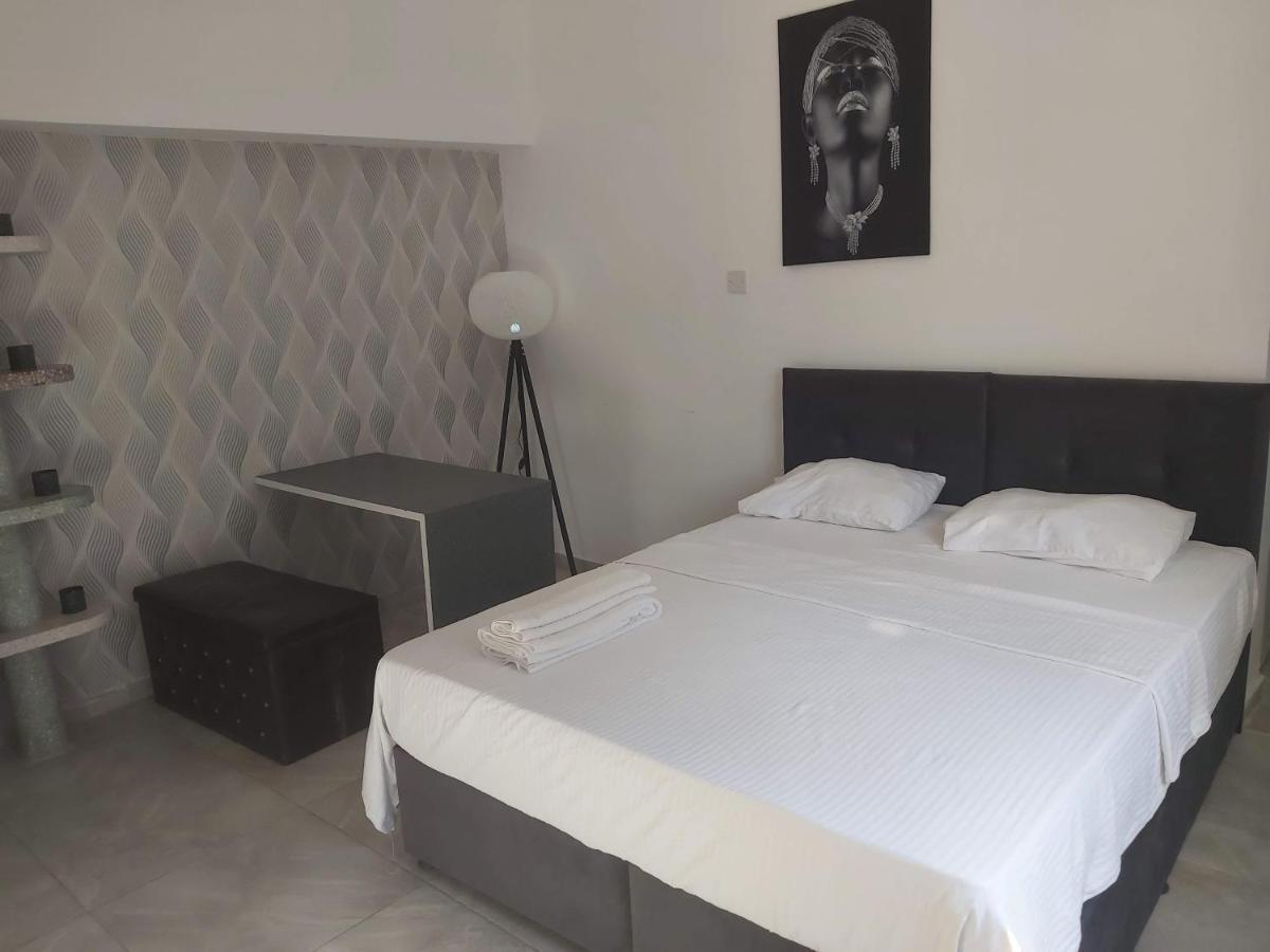 Compact Home Nikosia Bagian luar foto