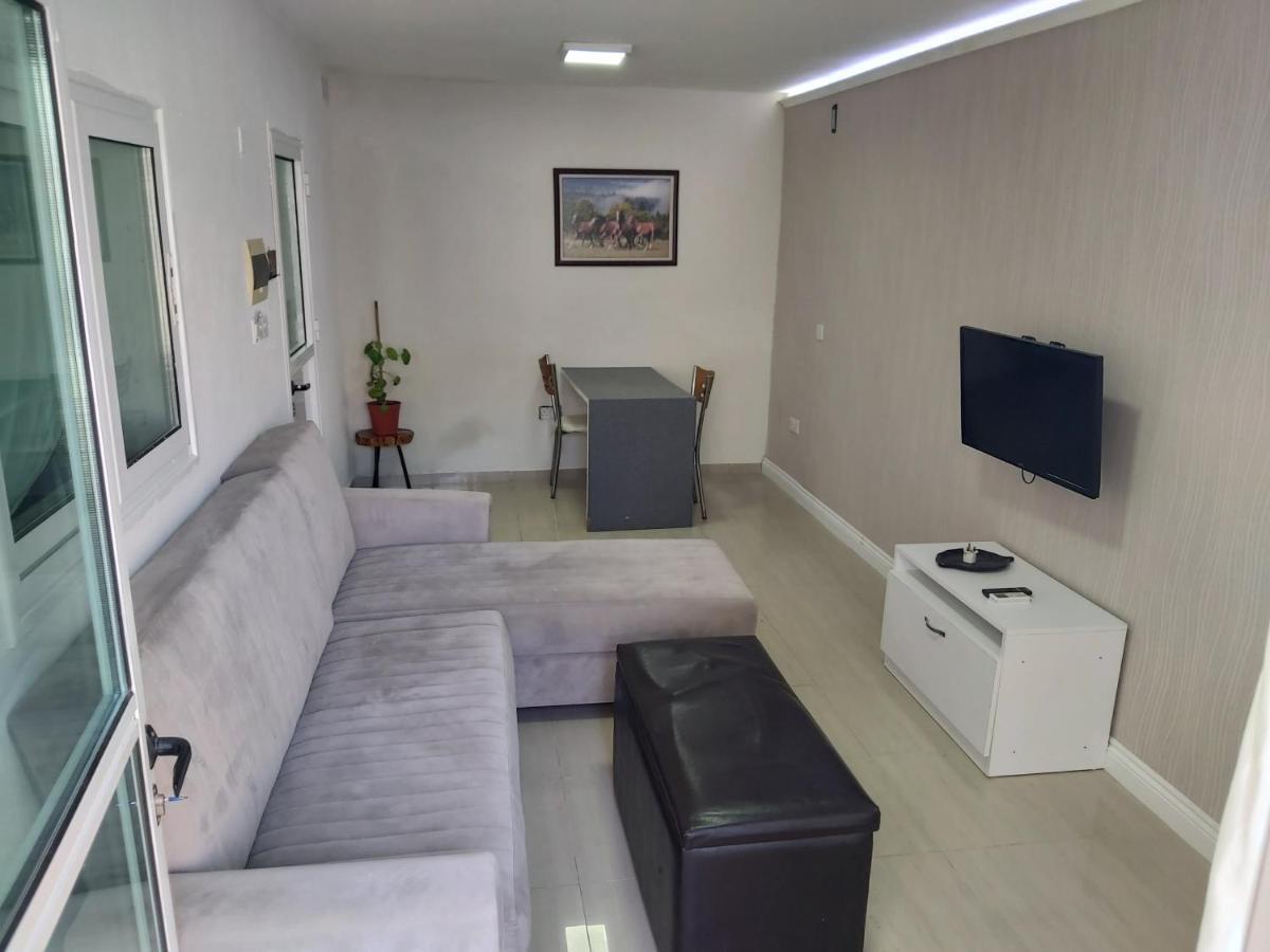 Compact Home Nikosia Bagian luar foto