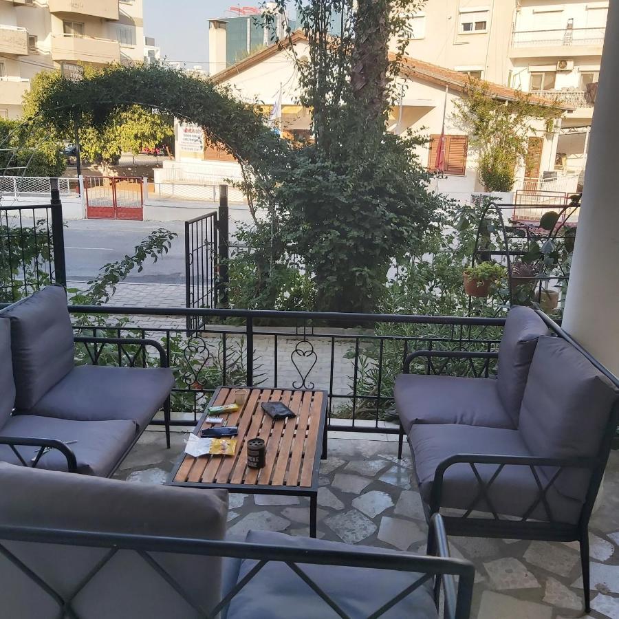 Compact Home Nikosia Bagian luar foto